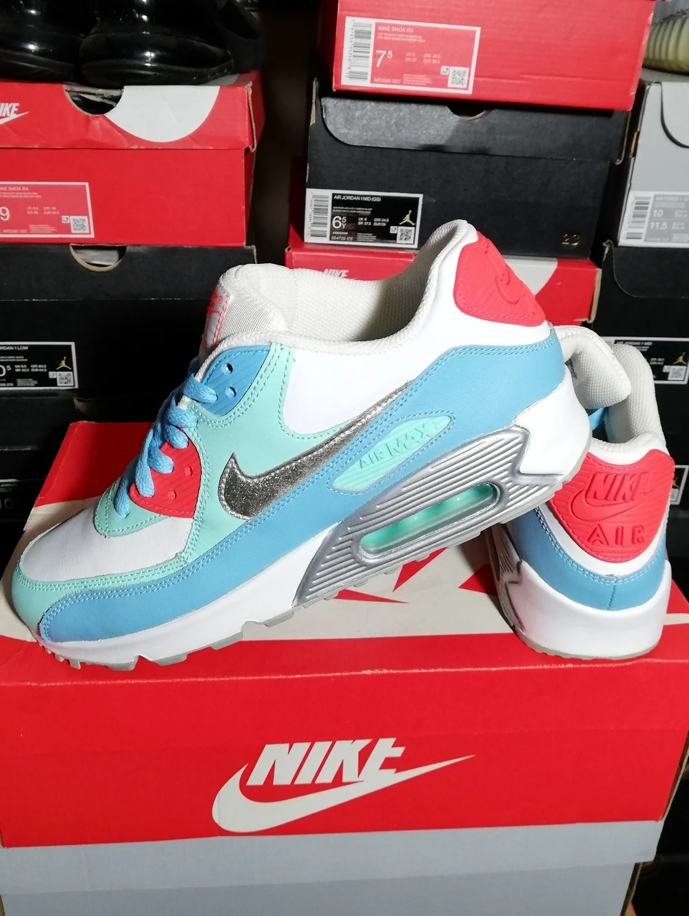 NIKE AIR MAX 90S PEEMIUM WOMEN US SIZE 8.5 BRAND NEW COME WITH BOX - Picture 1 of 13